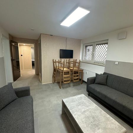 Charmante 2 Zimmer Souterrain Hannover Ngoại thất bức ảnh
